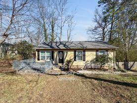 3302 Timmons Ave - Photo 1 of 1