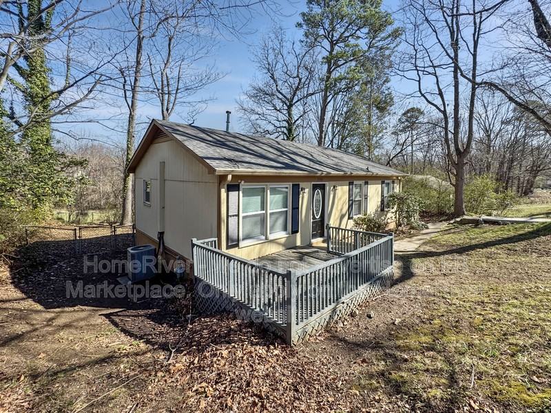 3302 Timmons Ave - Photo 4 of 26