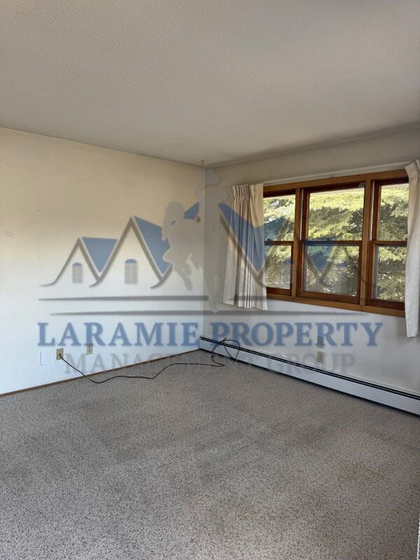 610 S 6th St #A - Photo 2 of 9