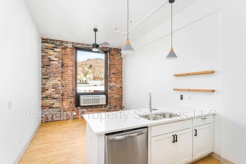 1831 W Michigan St #214 - Photo 2 of 33