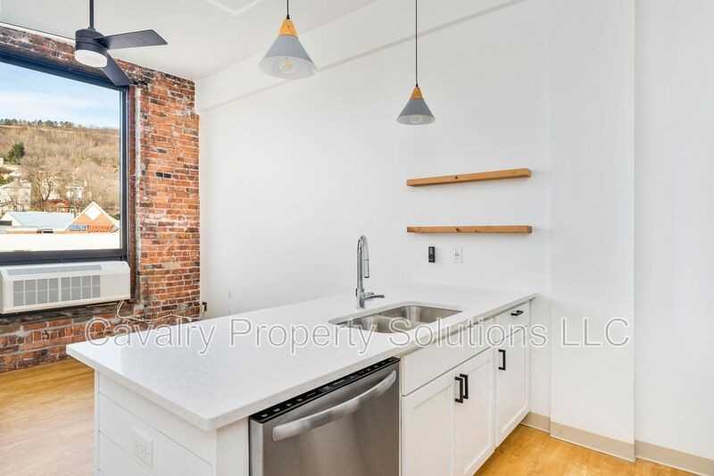 1831 W Michigan St #214 - Photo 5 of 33