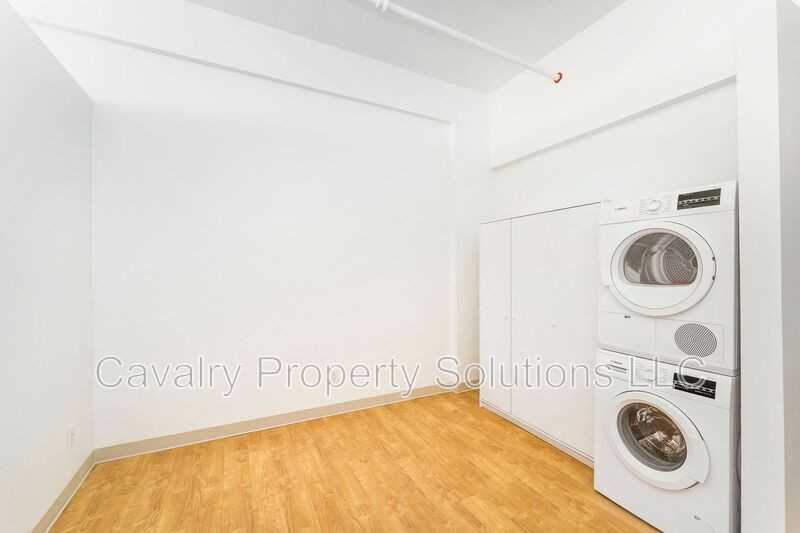 1831 W Michigan St #214 - Photo 7 of 33