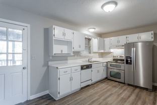 1113 Mcbrien Rd #C - Photo 1 of 1