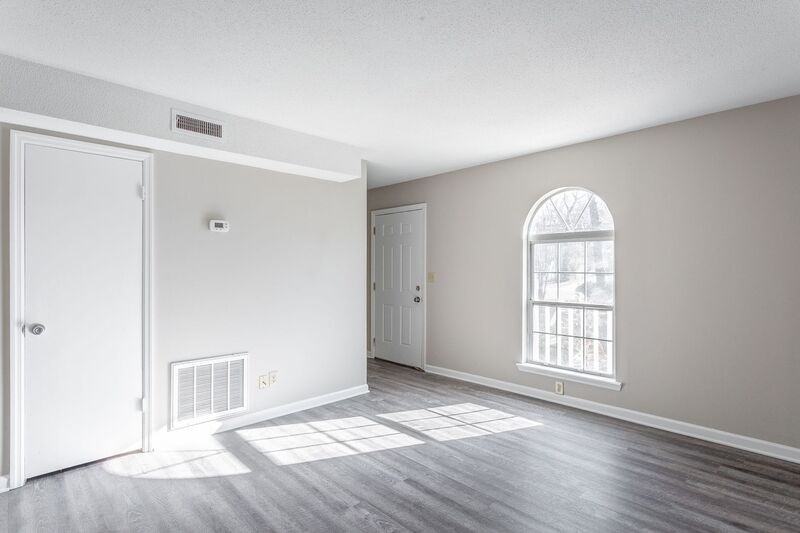 1113 Mcbrien Rd #C - Photo 5 of 22