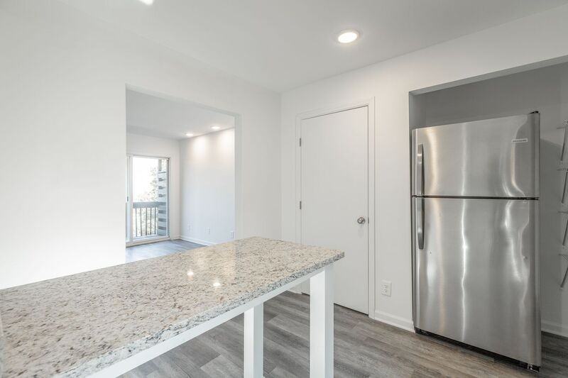 73 Shallowford Rd #9 - Photo 2 of 32