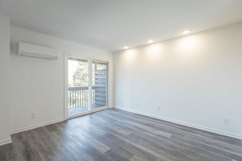 73 Shallowford Rd #9 - Photo 4 of 32