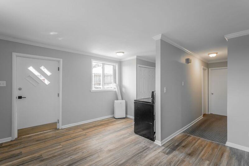 719 Mcgowan Ave - Photo 3 of 14