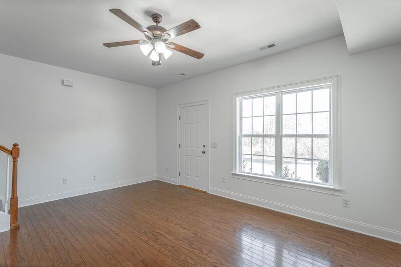 7500 Noah Reid Rd - Photo 7 of 32