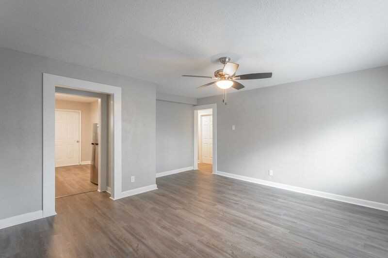 1006 Glenwood Dr - Photo 5 of 18