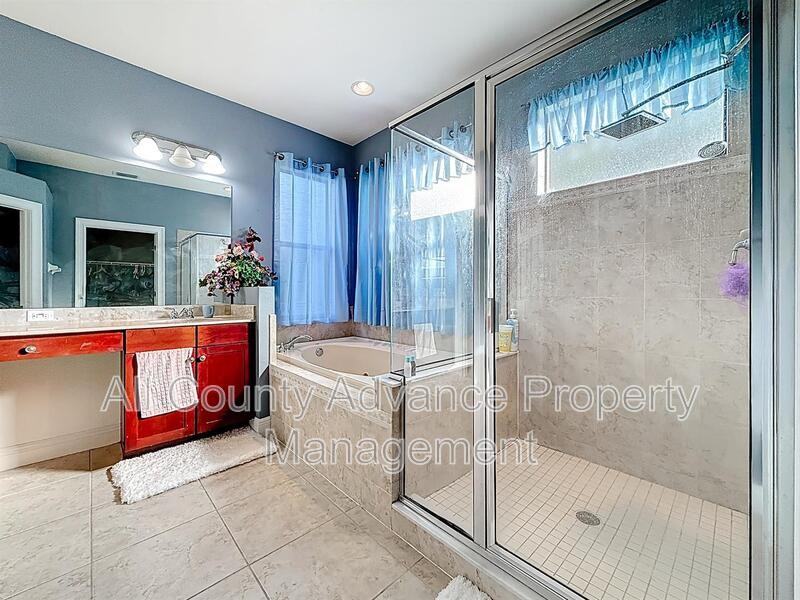 2679 Lakebreeze Ln S - Photo 6 of 20