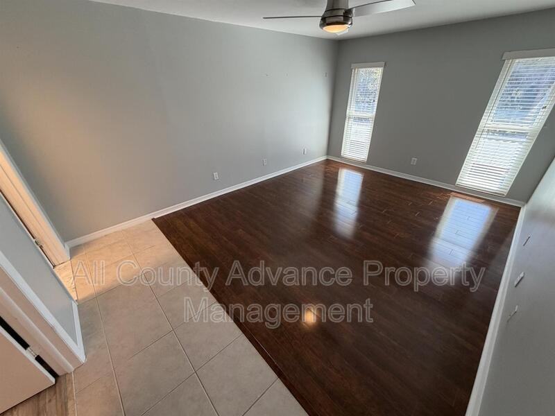 218 Dogwood Cir - Photo 6 of 13