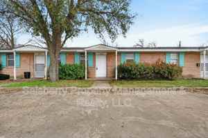 featured image of 1204 Nw 3rd Ave