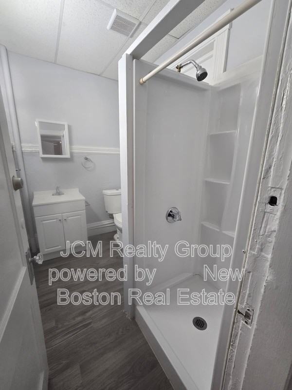 135 Ocean St - Photo 7 of 10