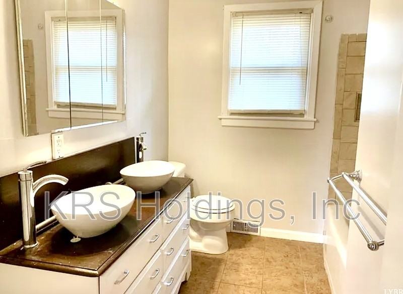 7222 Richland Dr - Photo 7 of 11