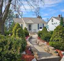 featured image of 1618 S 50th St