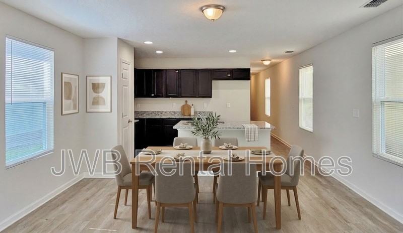 8737 Dandy Ave - Photo 5 of 12