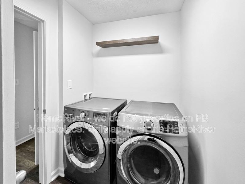 8031 Fisher Bend Dr - Photo 6 of 22