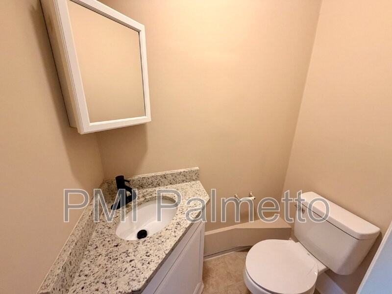 1216 Grove Park Ln - Photo 6 of 13