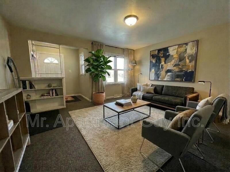 168 Moore Ave S - Photo 2 of 22