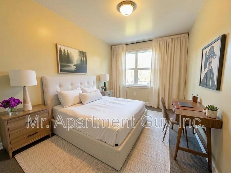 168 Moore Ave S - Photo 7 of 22