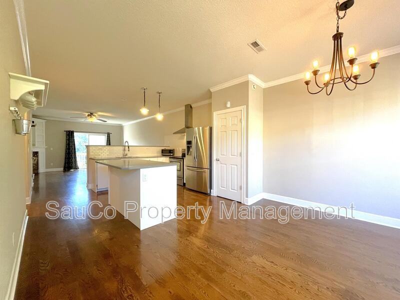 20018 Sw Monson St - Photo 2 of 17