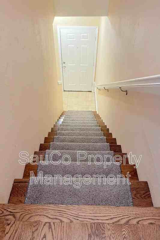 20018 Sw Monson St - Photo 5 of 17