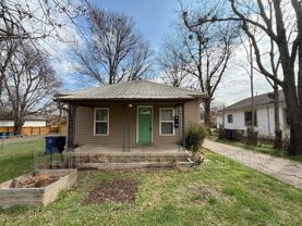 1139 S Yorktown Ave - Photo 1 of 1