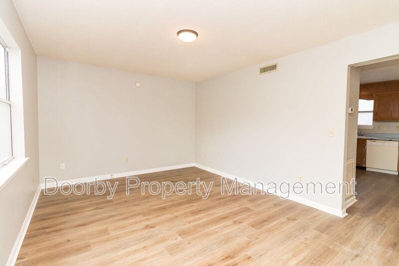 7808 Holiday Hills Cir #A - Photo 3 of 12