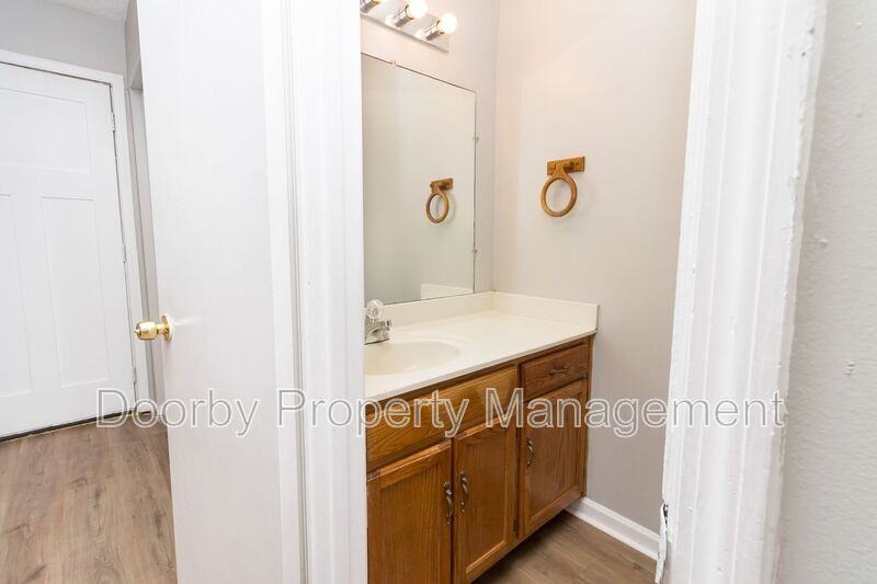 7808 Holiday Hills Cir #A - Photo 4 of 12