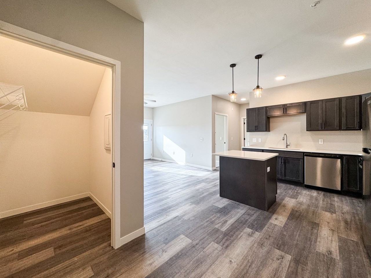 Latitude 45 - Photo 7 of 26