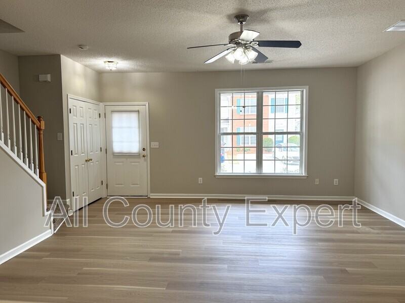 4123 Howell Park Rd - Photo 5 of 24