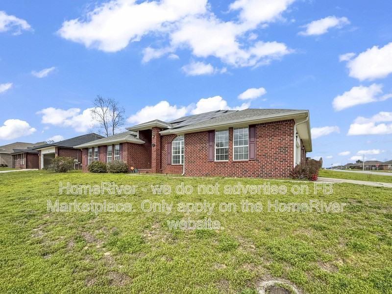 2107 Hagood Loop - Photo 3 of 21