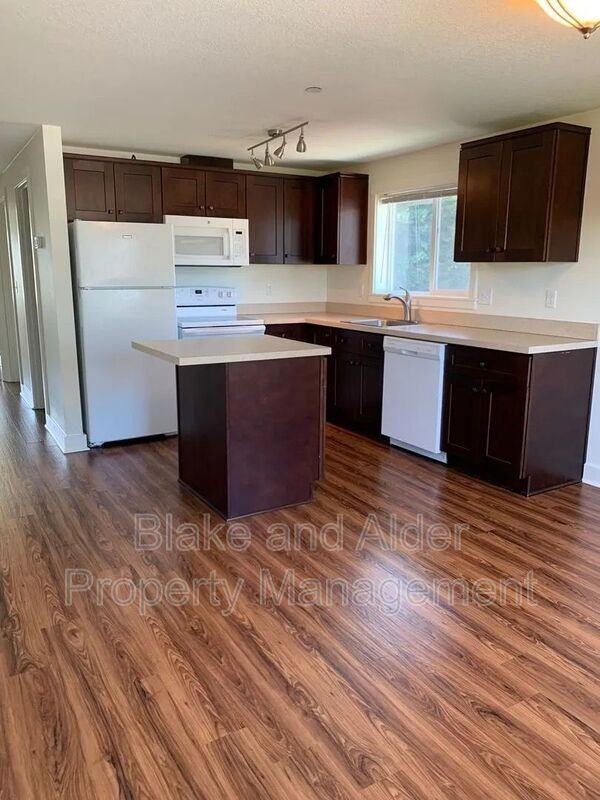 8211 N Montana Ave #D - Photo 5 of 20