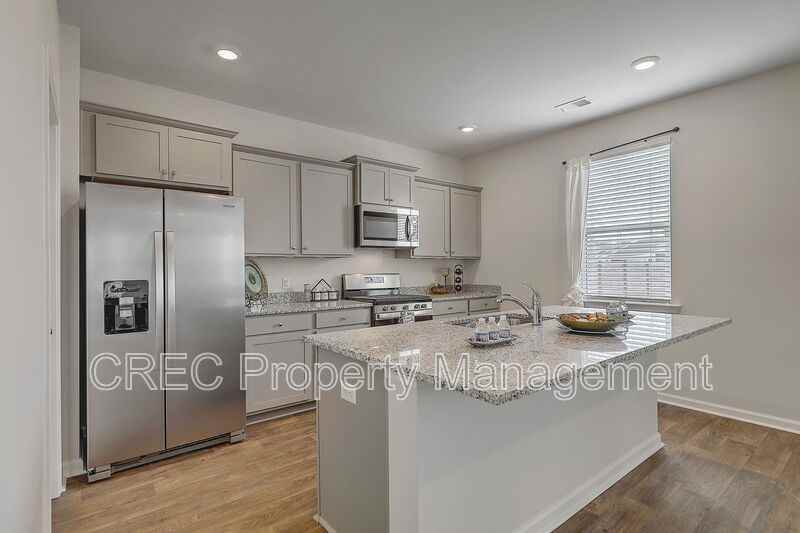 104 Akeley Ln - Photo 7 of 29