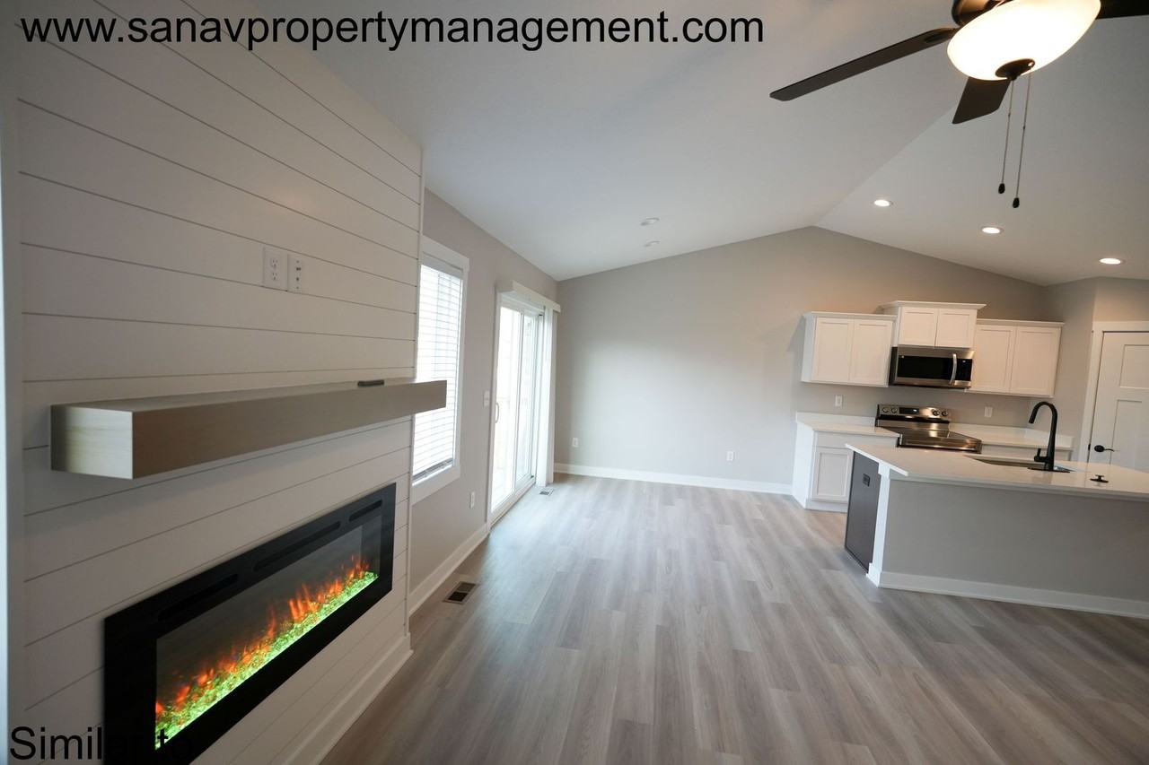 335 Marie Ave - Photo 4 of 15