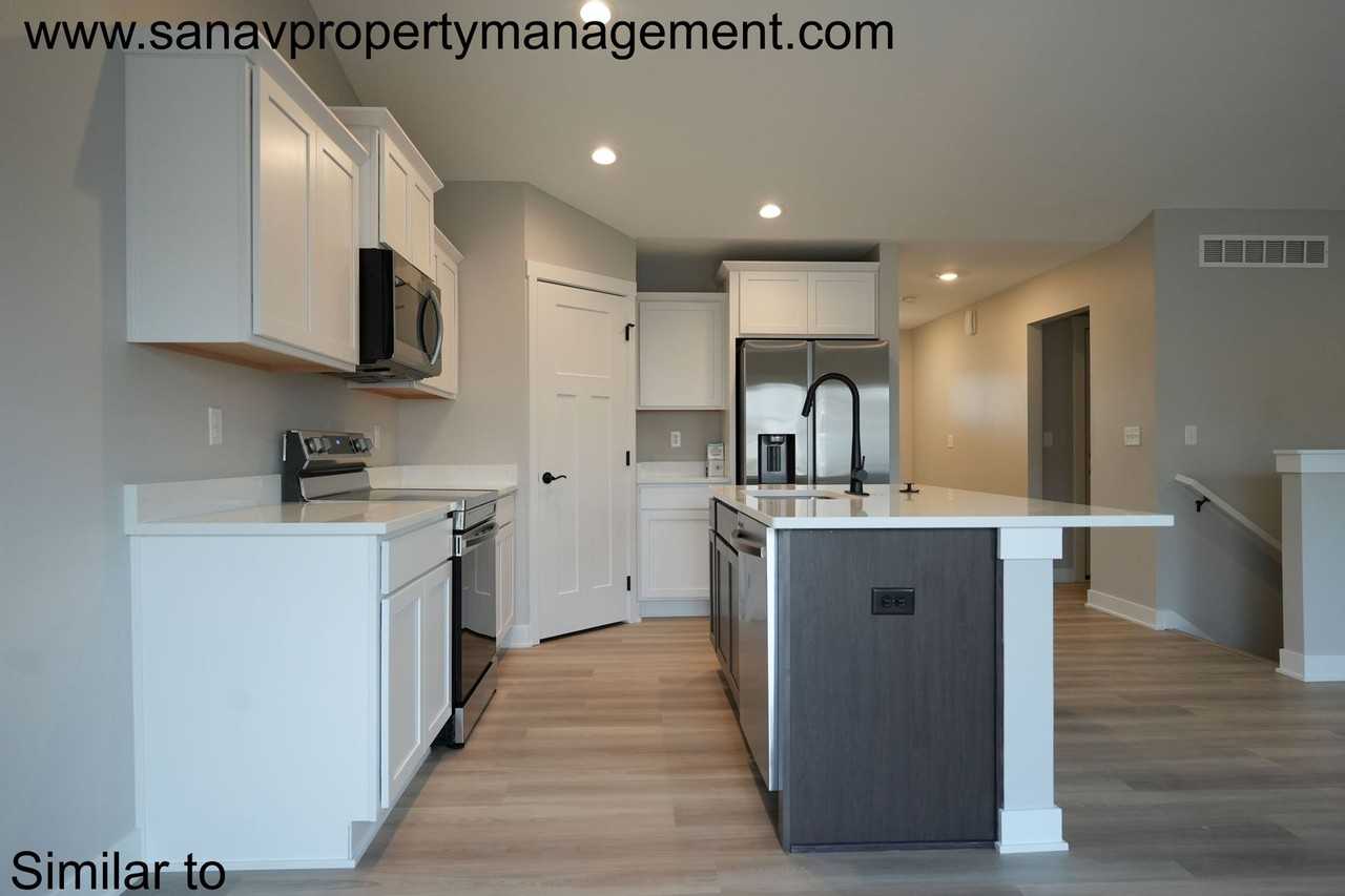 335 Marie Ave - Photo 6 of 15