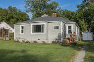 featured image of 303 Shawnee Trl