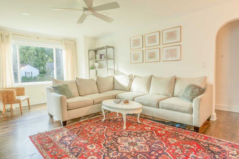 303 Shawnee Trl - Photo 2 of 30