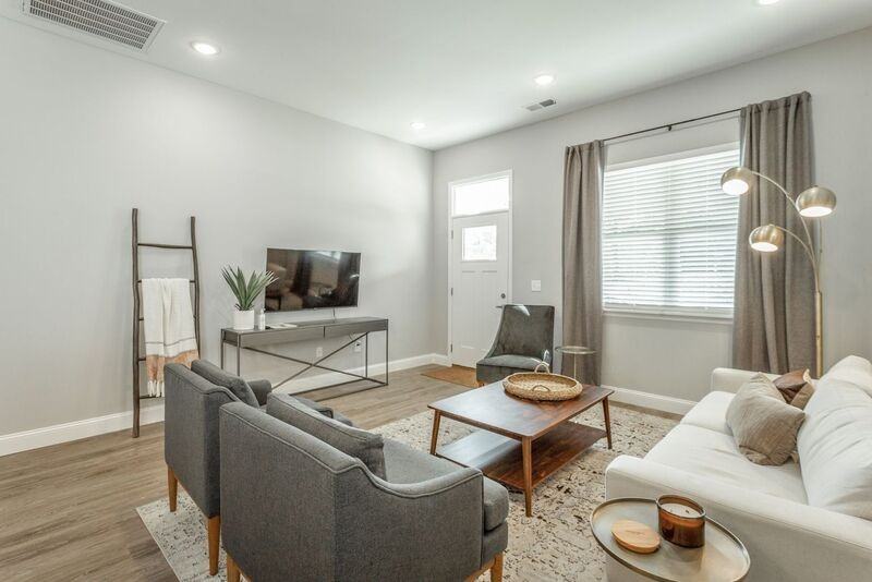 531 Strong Ave - Photo 5 of 50