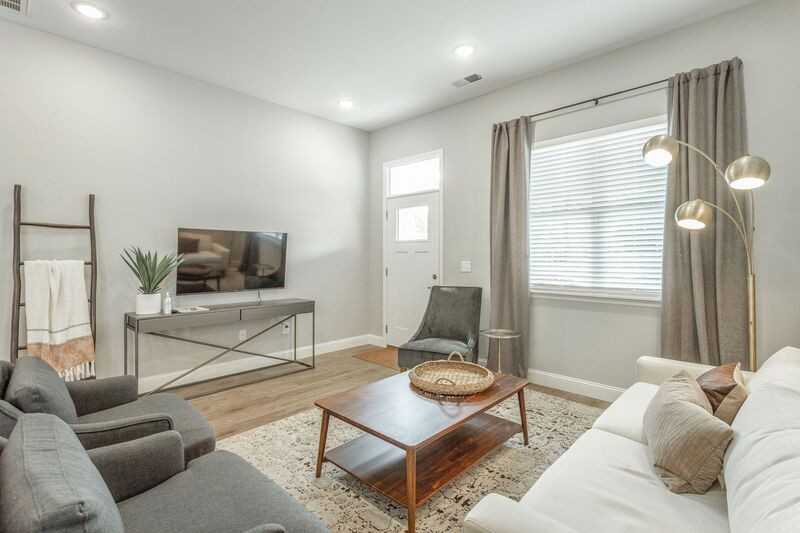 531 Strong Ave - Photo 6 of 50