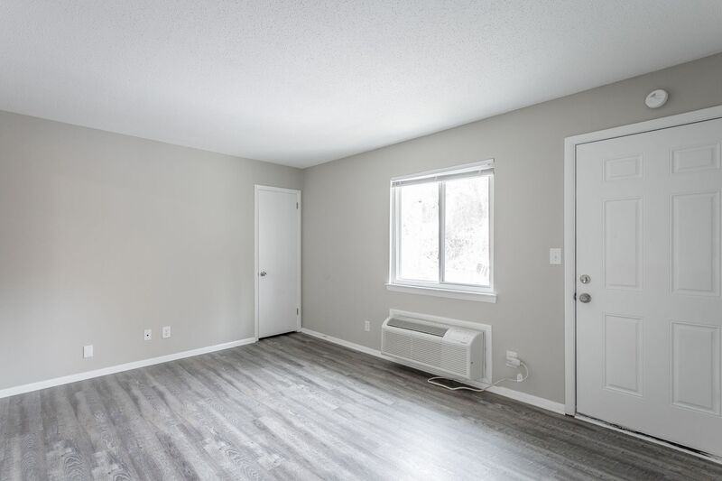 113 Goodson Ave #11 - Photo 2 of 18