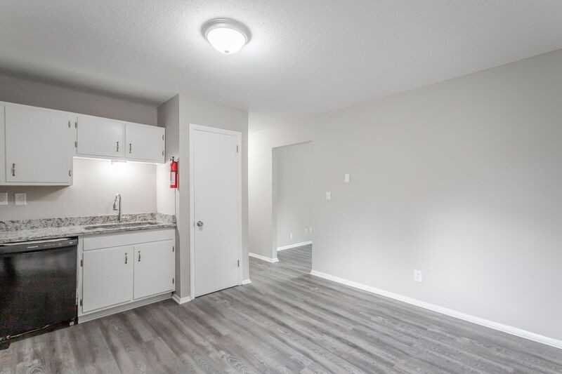 113 Goodson Ave #11 - Photo 7 of 18