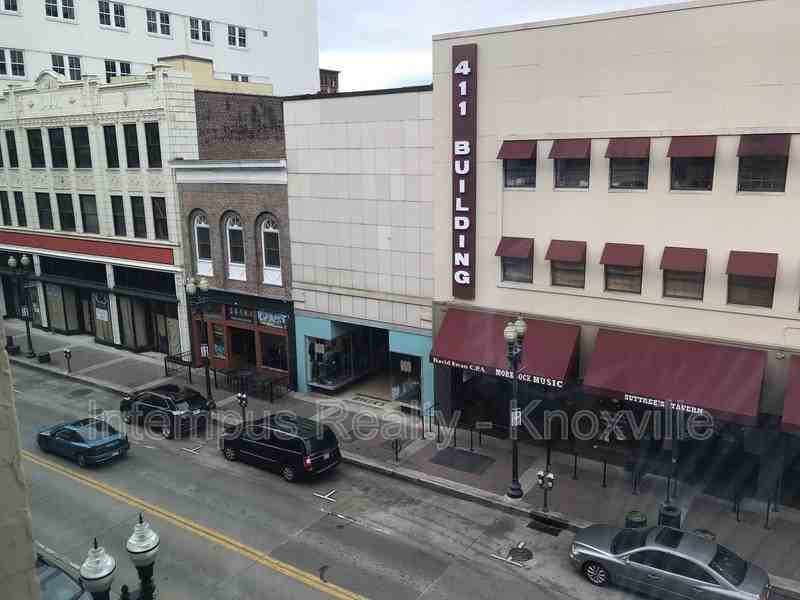 402 S Gay St - Photo 2 of 30