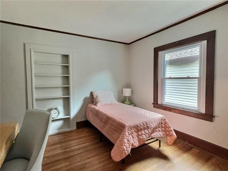 350 Augustine St - Photo 5 of 14