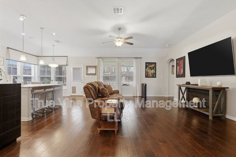 4727 La Santa Rd - Photo 6 of 39