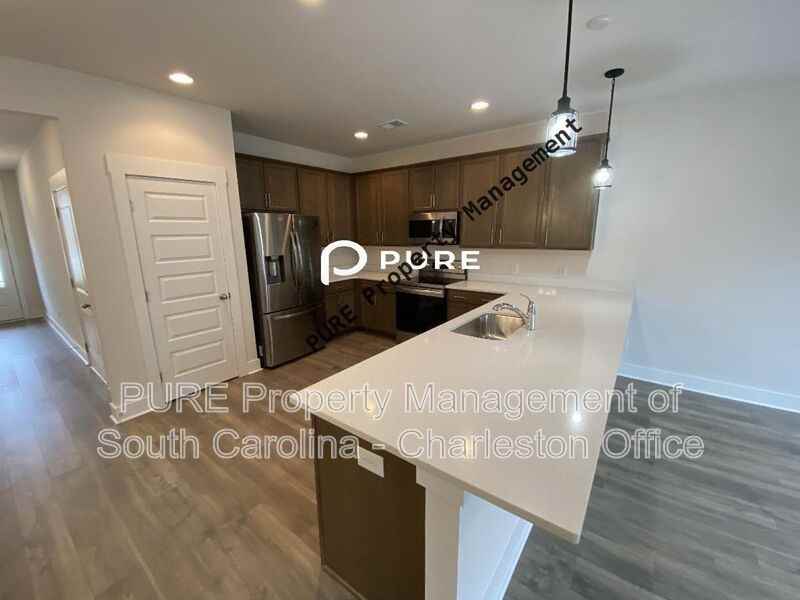 7816 Park Gate Dr - Photo 6 of 20