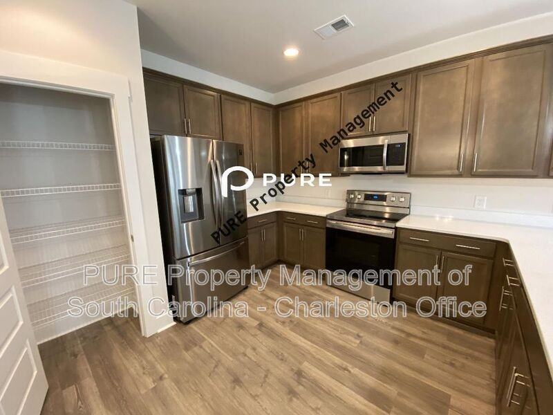 7816 Park Gate Dr - Photo 5 of 20