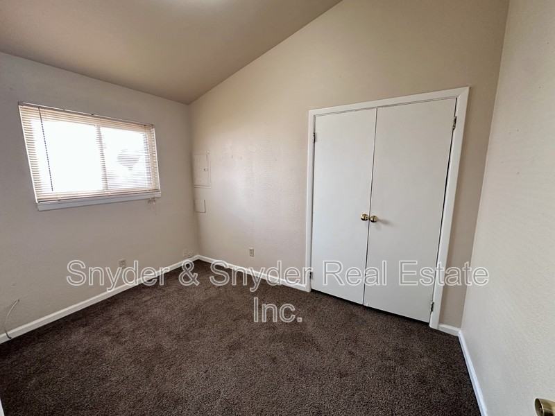 279 Grove St - Photo 6 of 13