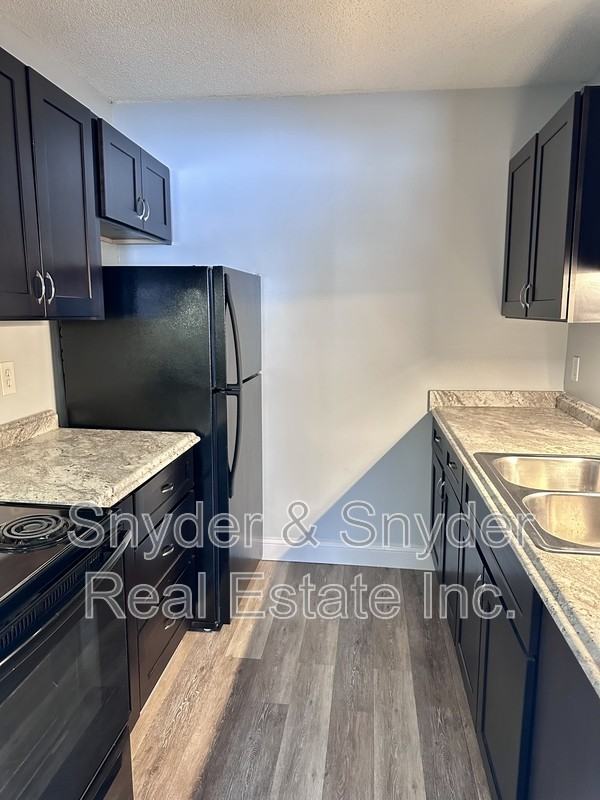 2605 Terrace Ave #6 - Photo 5 of 22