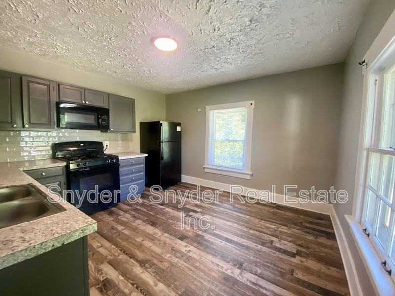 999 W Exchange St #2UP - Photo 2 of 16